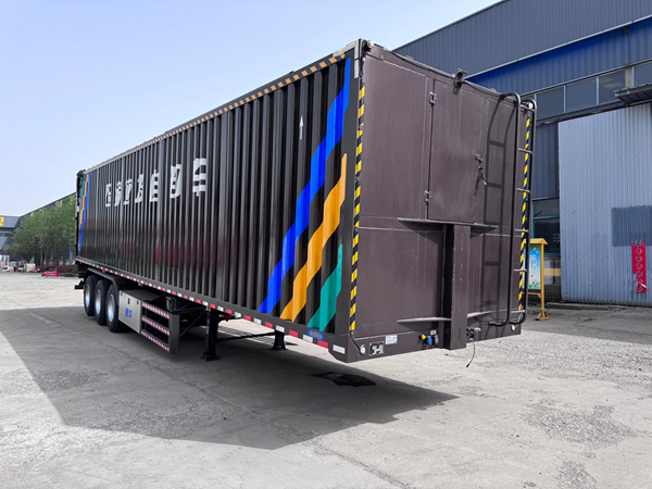 半掛壓縮垃圾車(chē)