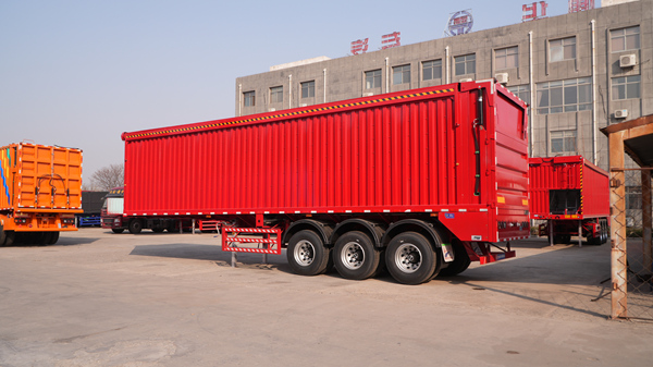 傳送帶自卸半掛車生產(chǎn)廠家