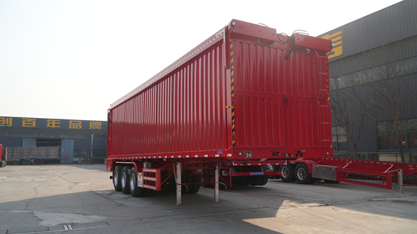 自卸半掛車(chē)廠家
